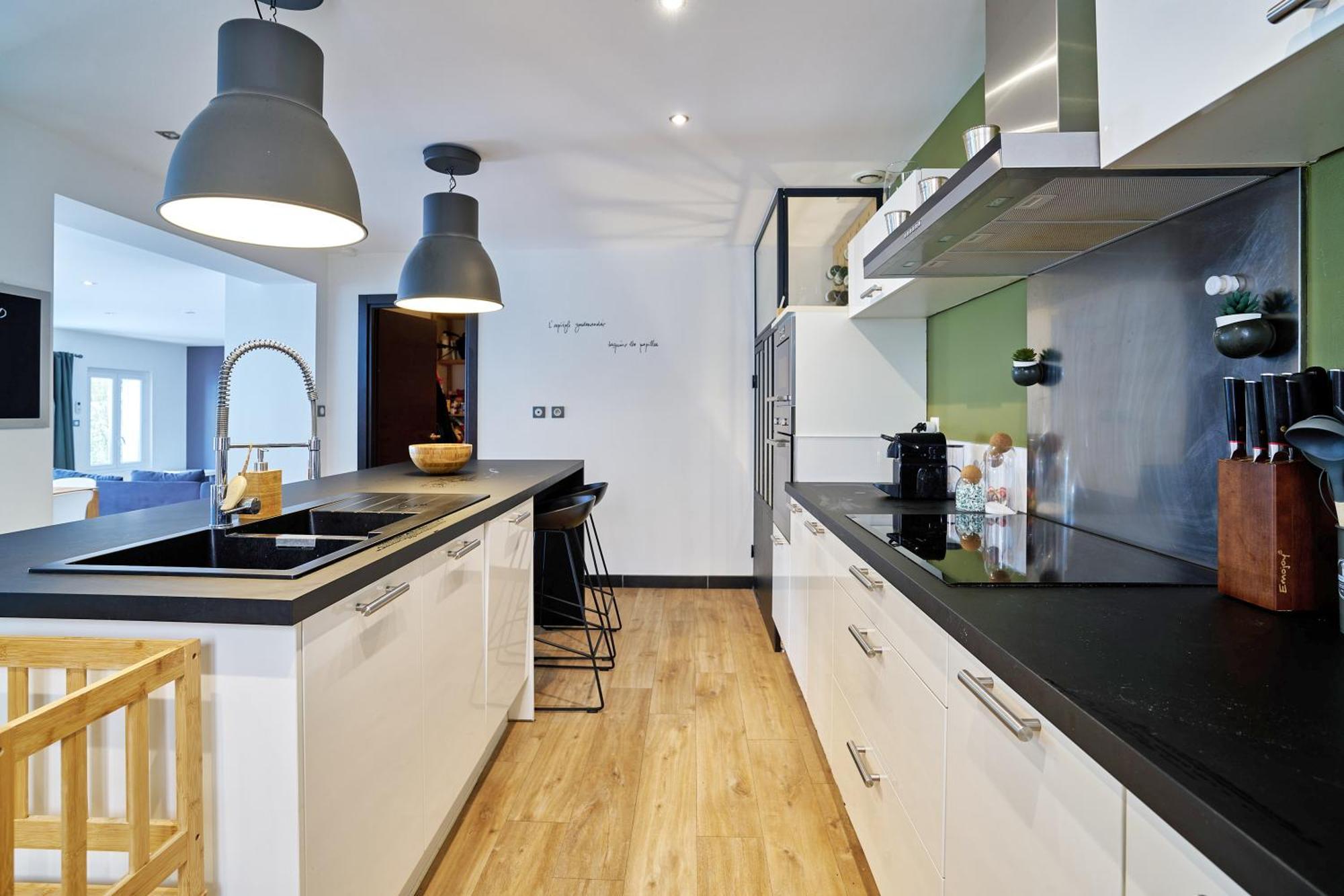Morieres-les-Avignon Maison De Ville Moderne Climatisee Avec Piscine מראה חיצוני תמונה