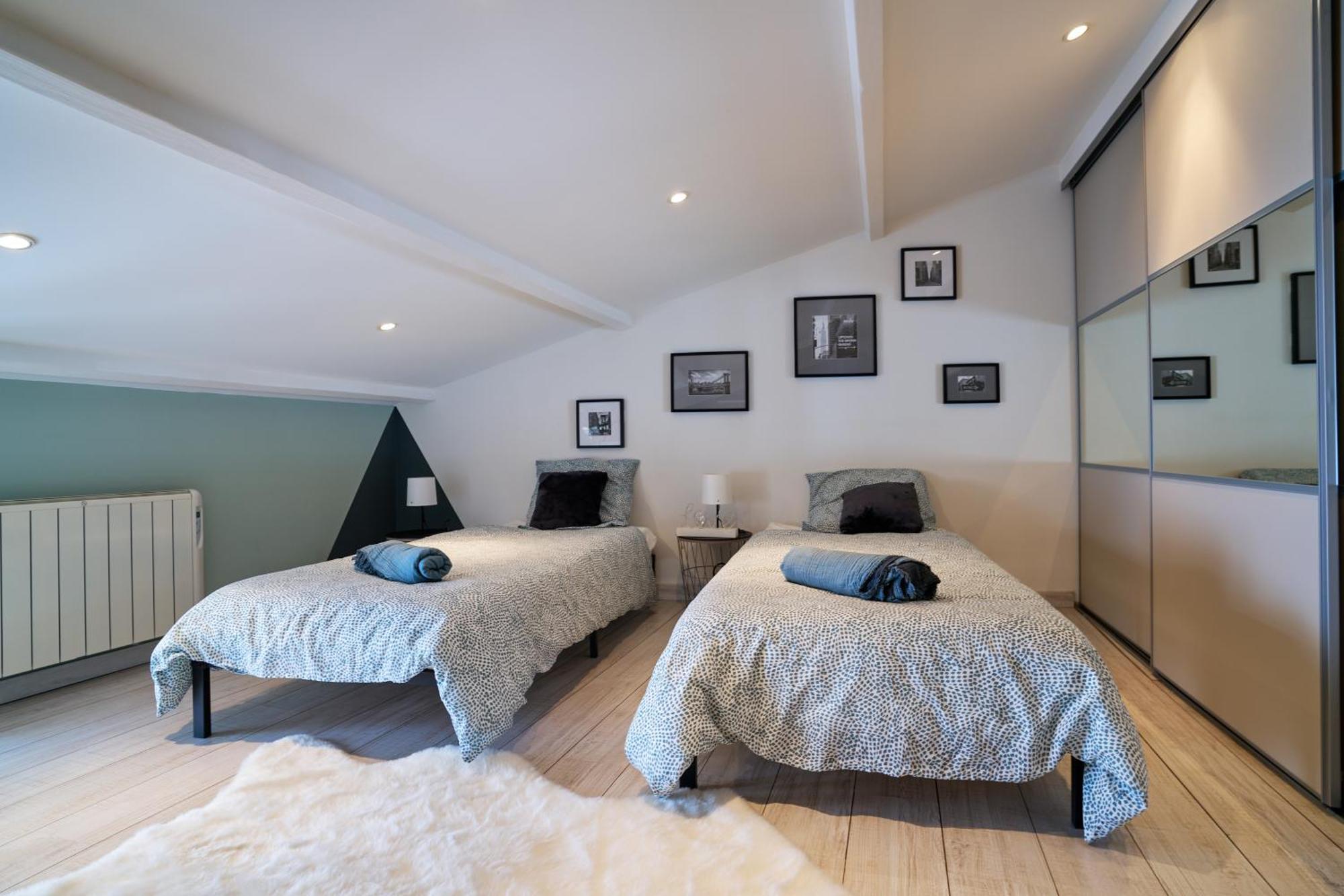 Morieres-les-Avignon Maison De Ville Moderne Climatisee Avec Piscine מראה חיצוני תמונה