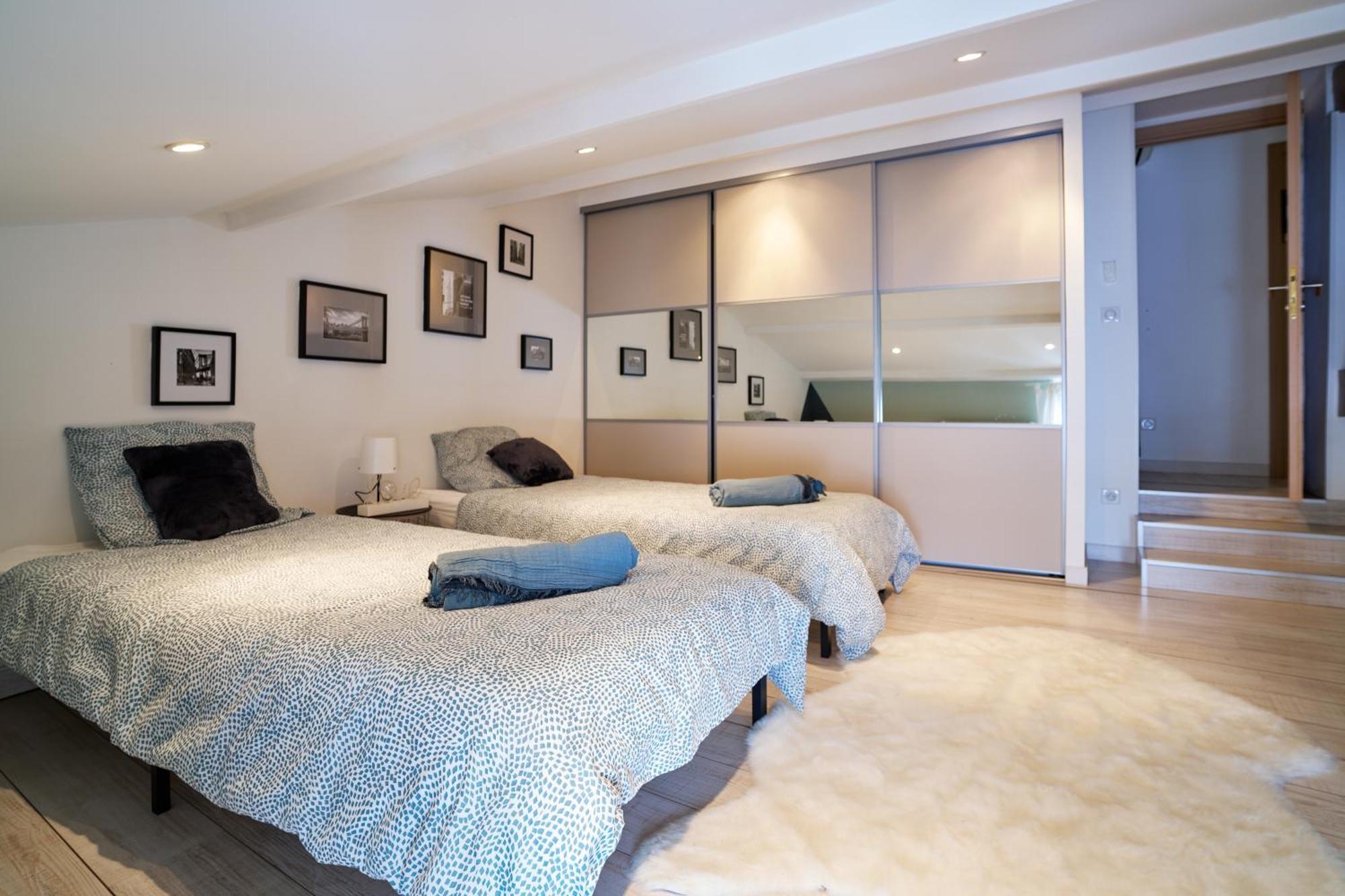 Morieres-les-Avignon Maison De Ville Moderne Climatisee Avec Piscine מראה חיצוני תמונה